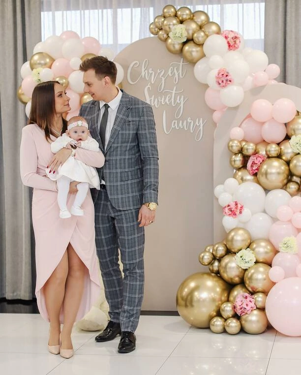 Znane małżeństwo disco polo ochrzciło córkę - Laurę! Przyjęcie jak z bajki! Mamy zdjęcia!