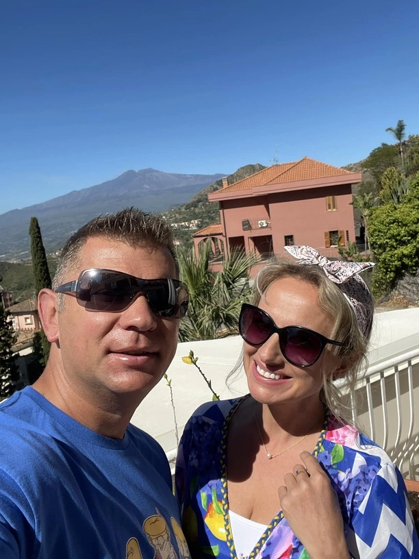 Marcin Siegieńczuk świętuje 21 lat wspólnego życia „przynajmniej w mojej ocenie TO BYŁA DOBRA DECYZJA„ gwiazdor disco polo nie kryje emocji