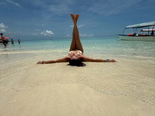 Justyna Lubas olśniewa na Zanzibarze! Gwiazda disco polo pokazała ciało i rozpala wyobraźnię