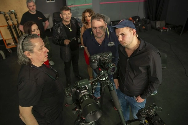 Zenon Martyniuk z nowością pt. „Jak mam Cię pokochać„! Król disco polo zdeklasuje tym konkurencje?! 