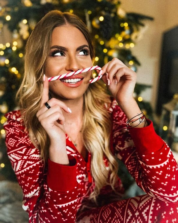 Znana gwiazda disco polo w seksownej świątecznej odsłonie! Zobaczcie ZDJĘCIA! Robią wrażenie! 