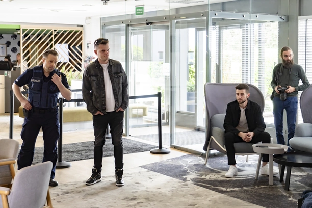 Zespół MAX z Jankowej w finałowym odcinku „Policjantek i Policjantów”! Takiego debiutu nikt się nie spodziewał