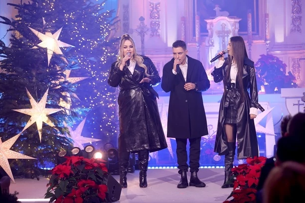 Paula Karpowicz i Angelika Żmijewska przed ołtarzem?! Tuż obok gwiazd disco polo widać MiłegoPana!