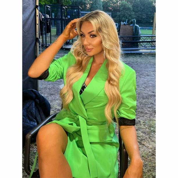 Seksowna gwiazda disco polo zaszalała na imprezie TVP! Zobaczcie, jak wyglądała.. przepięknie!