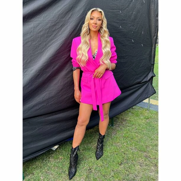 Seksowna gwiazda disco polo zaszalała na imprezie TVP! Zobaczcie, jak wyglądała.. przepięknie!