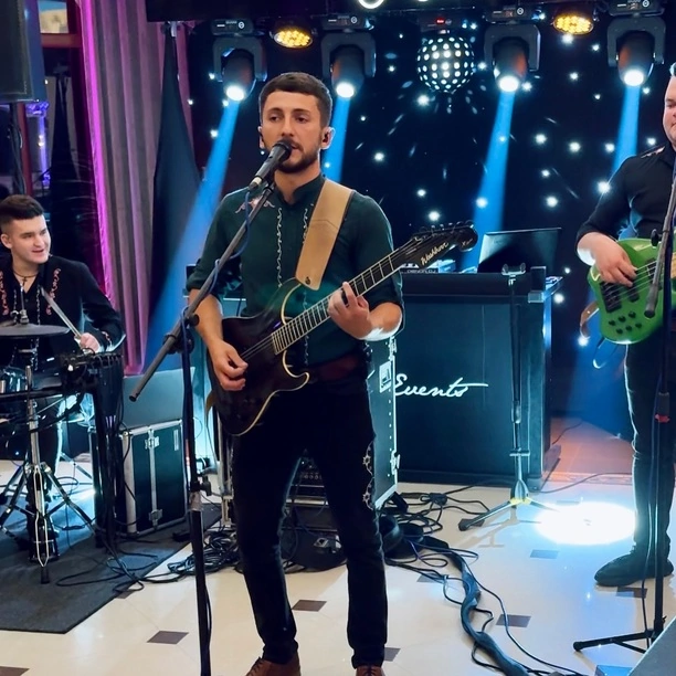 Kapela Roy z Damianem Zapałą rozkręca wesele Natalii i Patryka! Zobacz, co działo się na parkiecie! | GALERIA

