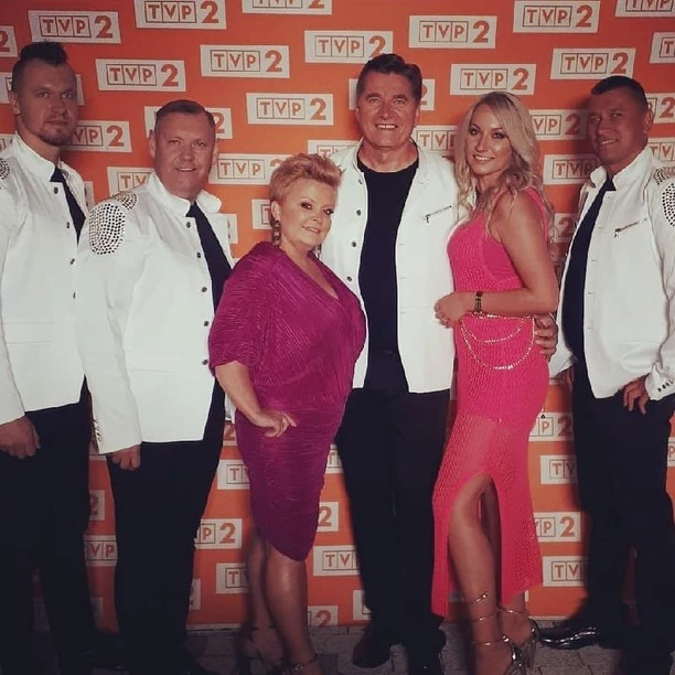 Córka lidera zespołu Bayer Full zachwyca gorącymi zdjęcia! Gwiazda disco polo - Nikola Dutkiewicz wygląda obłędnie! 