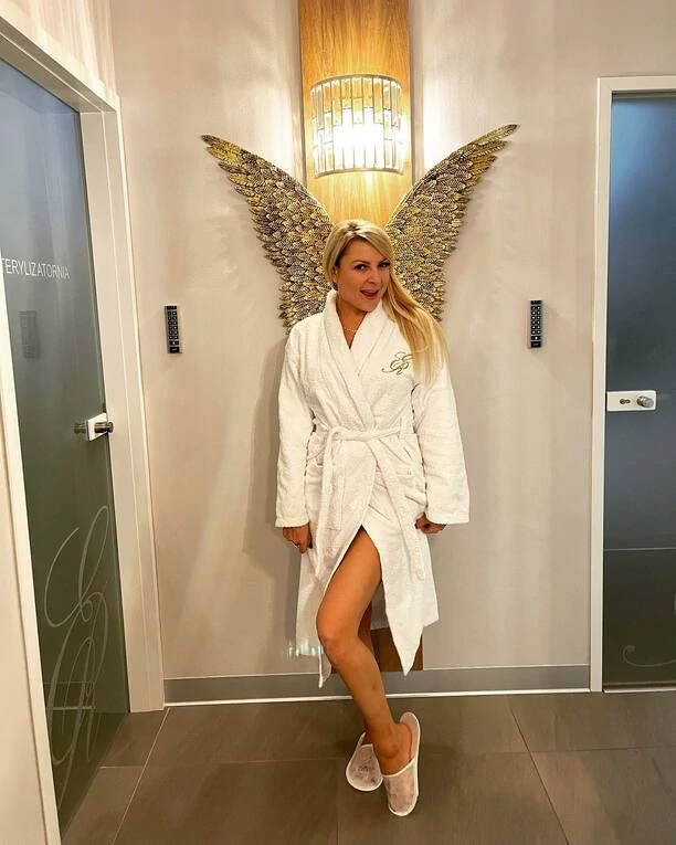 Magda Narożna porównana do ANIOŁA! Wielka radość! Gwiazda disco polo czuje się jak nowonarodzona! 