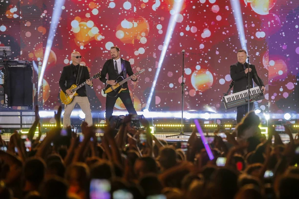 Wakacyjna Trasa Dwójki 2022 Stalowa Wola - 30 lat disco polo - FOTOrelacja!