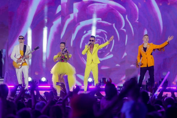 Wakacyjna Trasa Dwójki 2022 Stalowa Wola - 30 lat disco polo - FOTOrelacja!