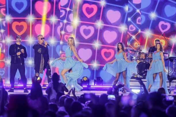 Wakacyjna Trasa Dwójki 2022 Stalowa Wola - 30 lat disco polo - FOTOrelacja!