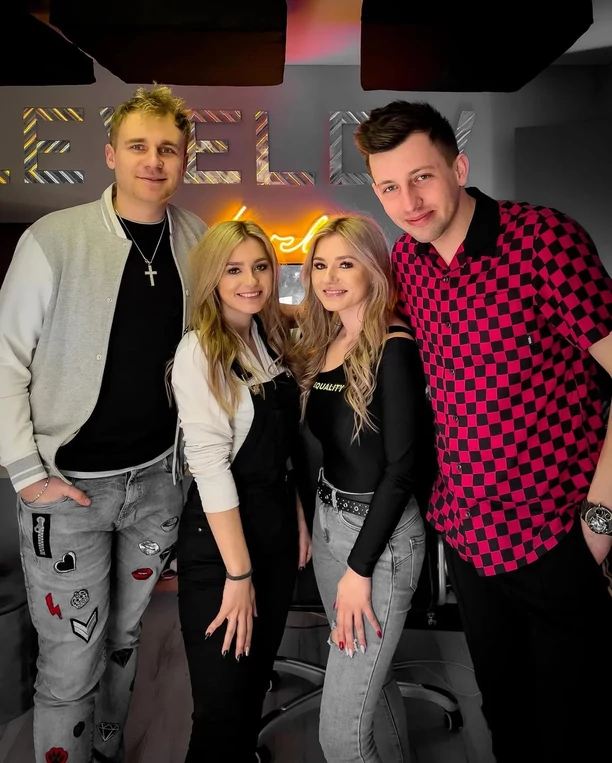 Nowe gwiazdy w branży disco polo! Bliźniaczki zamarzyły o karierze u boku największych gwiazd! Kim są i co szykują?! 