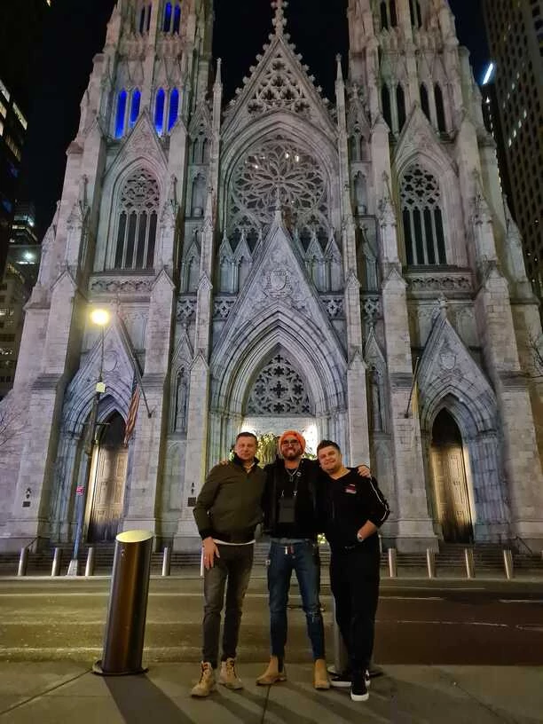 Znany gwiazdor disco polo ANDRE podbija Stany Zjednoczone! Artysta podzielił się ciekawym materiałem! 