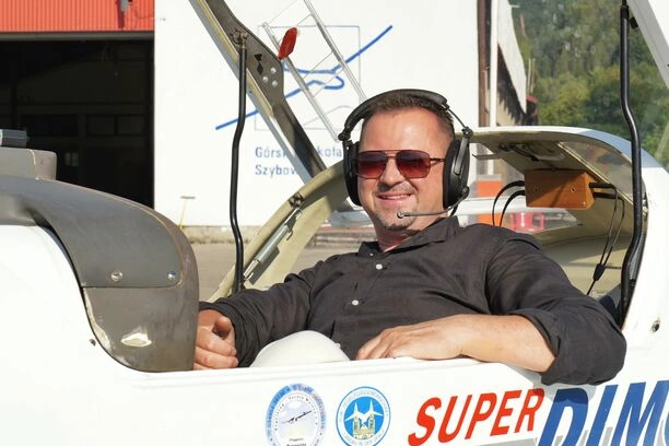 „Najpiękniejsza z wszystkich Dam„ – powrót do korzeni zespołu Fanatic! Gorąca nowość od legend disco polo!
