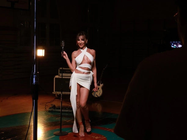 Greso z nową produkcją pt. „Błyszczyk„. Nowa produkcja z wielkimi gwiazdami! 