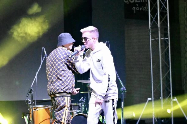 Roztańczony Będzin 2023: Ekscytujące show, szalone tłumy i mnóstwo gwiazd disco polo! [FOTORELACJA]