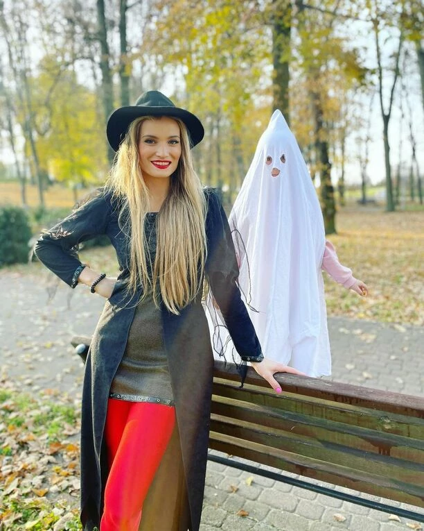 Fani ślą Jej komplementy ”Bogini” Popularna wokalistka disco polo zachwyca stylizacją, która pięknie podkreśliła jej ciało! 