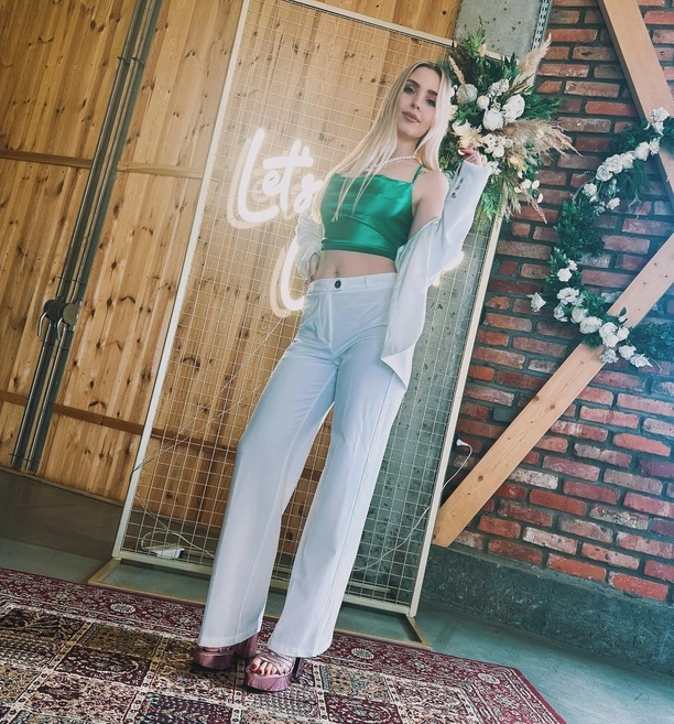 Co za widok! Wiosenna odsłona Natalii Siemienieckiej z Top Girls! Wokalistka disco polo wygląda obłędnie!