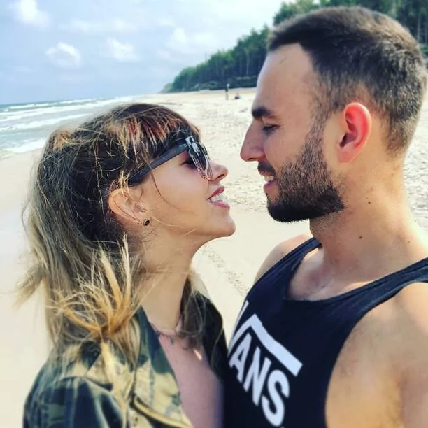 Popularny artysta disco polo został ojcem! Pokazał zdjęcie swojego maleństwa i żony! 