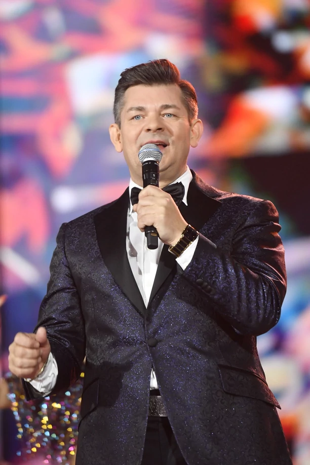 Zenon Martyniuk przeszedł metamorfozę i mocno schudł! Król disco polo zdradził jak to zrobił [ZDJĘCIA]