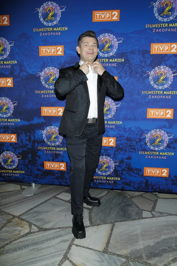 Zenon Martyniuk przeszedł metamorfozę i mocno schudł! Król disco polo zdradził jak to zrobił [ZDJĘCIA]