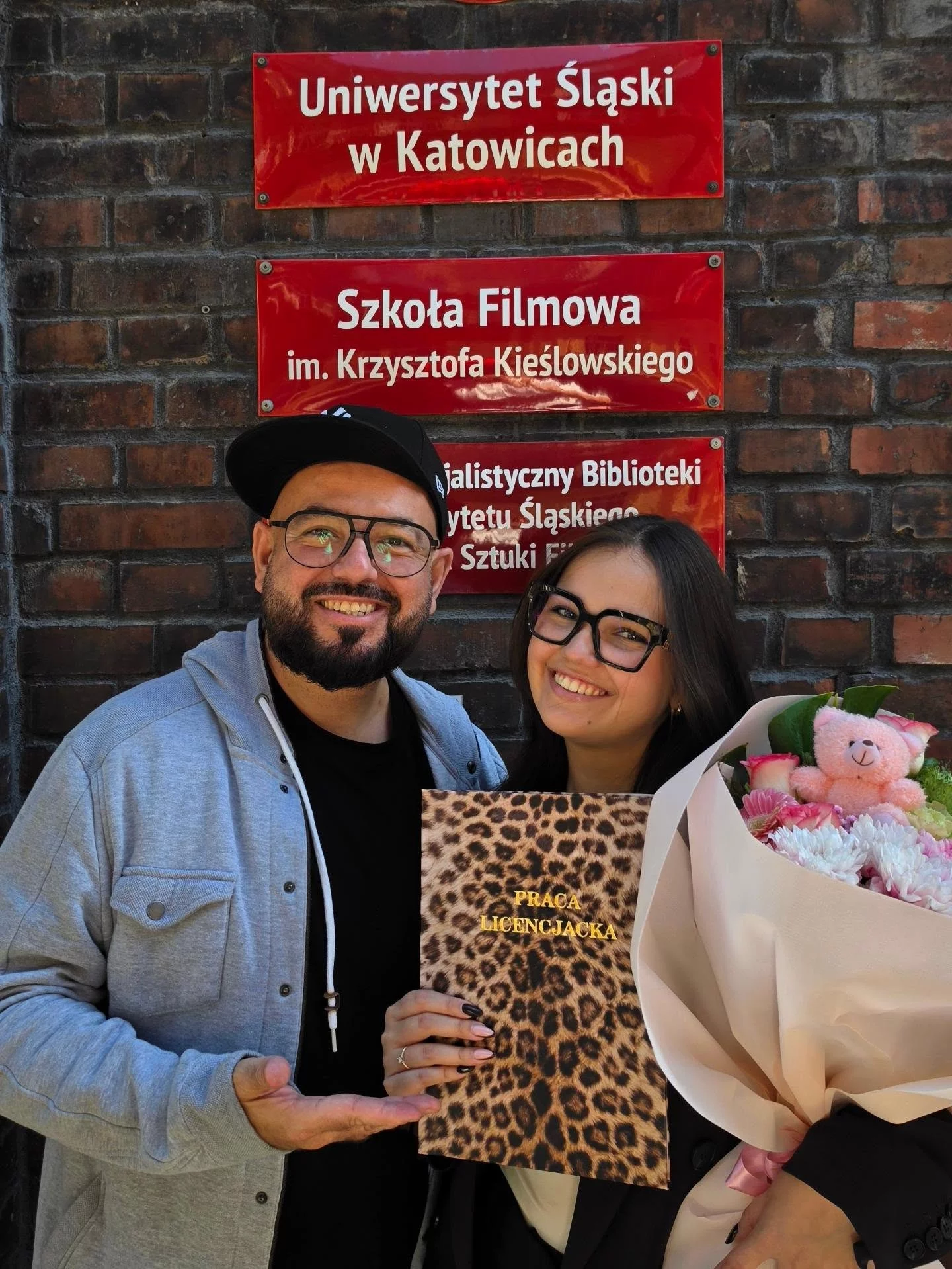 Junior z Long & Junior pęka z dumy! Michał Jeleń pokazał córkę Natalkę z dyplomem!