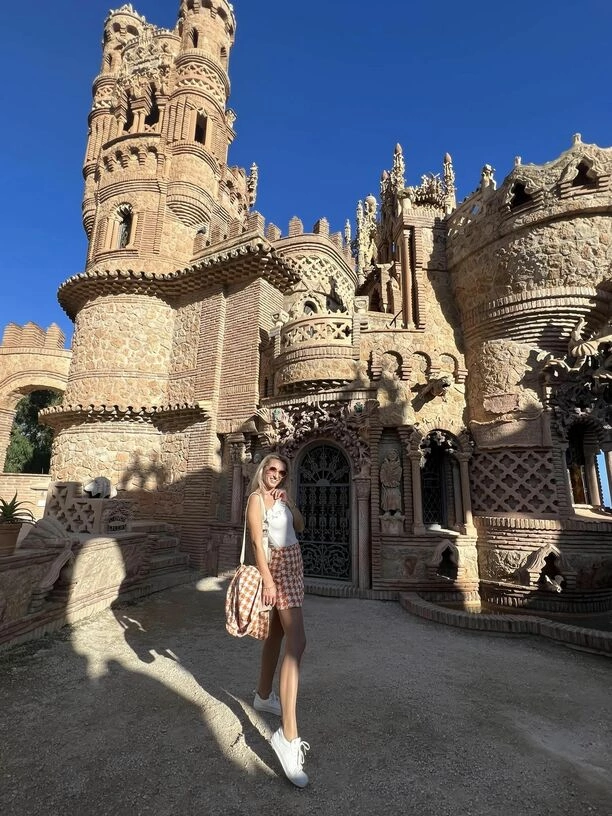 LaViola - wokalistka disco polo zachwyca podczas wyjazdu do Hiszpanii! Zobaczcie gorące fotki!