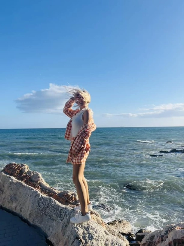 LaViola - wokalistka disco polo zachwyca podczas wyjazdu do Hiszpanii! Zobaczcie gorące fotki!