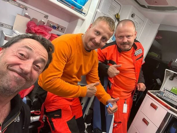 Marcin Miller Boys trafił po koncercie do szpitala! Mamy zdjęcia oraz filmik! Artysta skomentował sytuację! Zdradził co się stało! 