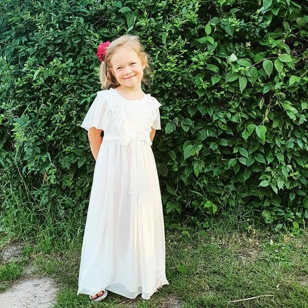 Gwiazdor disco polo pokazał się z córką! Internauci Ją pokochali! Chcą aby wystąpiła z Nim w teledysku! Co na to wokalista?! 