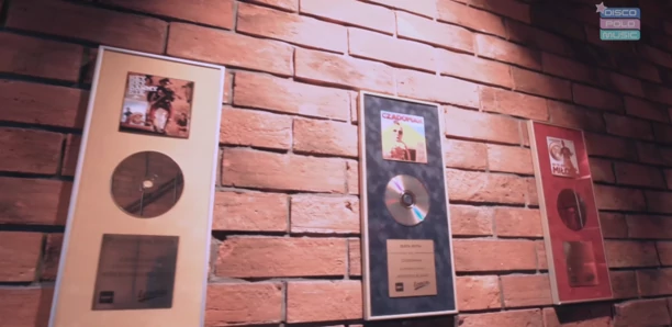 Tak mieszka Paweł Dudek Czadoman! Gwiazdor disco polo pławi się w luksusach?! Strefa relaksu i rondo na podwórku!