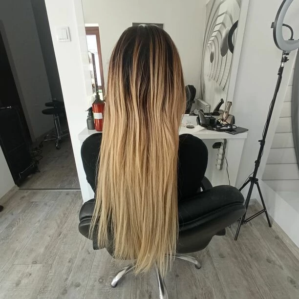 Uwielbiana wokalistka disco polo Justyna Lubas – Top Girls poddała się modnemu zabiegowi! Zobaczcie jak teraz wygląda! 