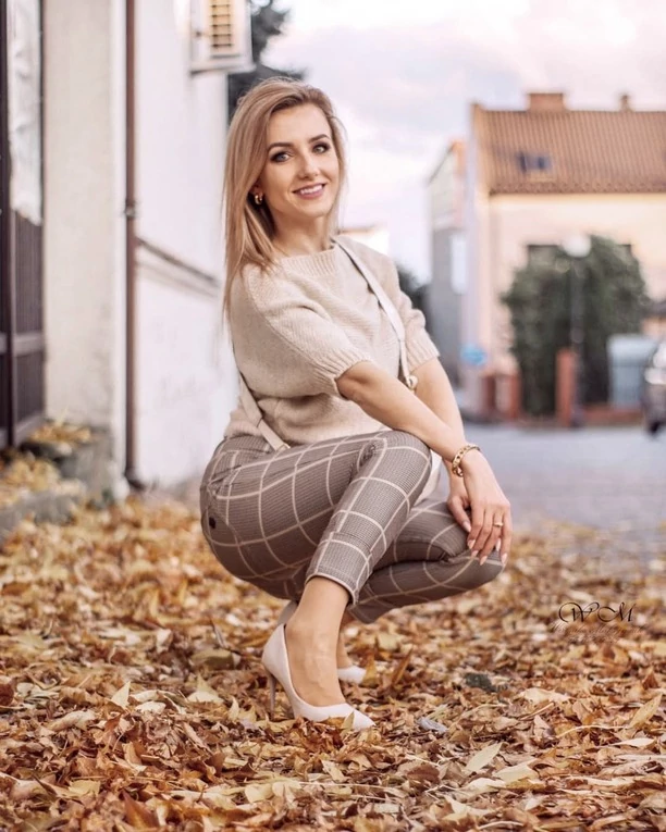 Znana wokalistka disco polo zachwyca fanów jesienną stylizacją! Wygląda jak milion dolarów?! 