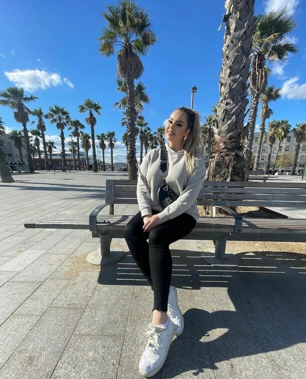 Paula Karpowicz z duetu Topky zachwycała swoim ciałem w Rzymie! Widok zapiera dech w piersiach! 