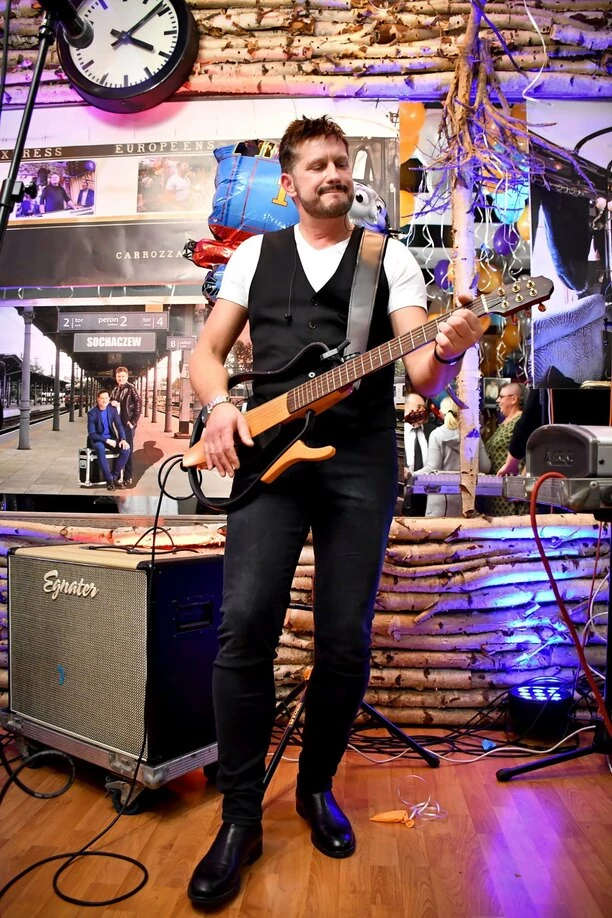 Mariusz Winnicki z zespołu Classic najprzystojniejszym wokalistą disco polo?! Zobaczcie zdjęcia! Artysta jest obiektem westchnień wielu kobiet!  