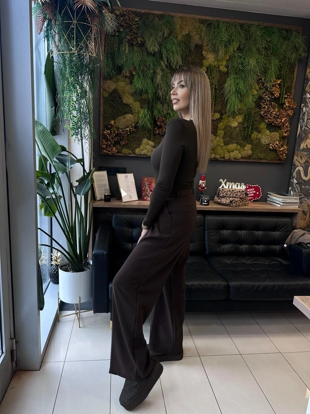 Spektakularna przemiana Pauli Karpowicz-Zimeckiej! Gwiazda disco polo zachwyca oszałamiającym wyglądem! Schudła 39 kg!
