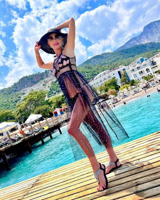 Mega pikantne zdjęcia gwiazdy disco polo! Figura onieśmiela!
