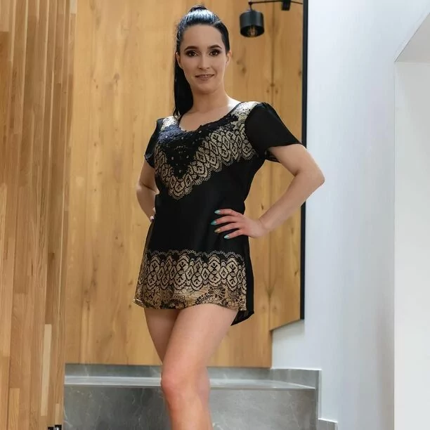 Emilia z Daj to Głośniej pokazała zgrabne nogi! To najpiękniejsza gwiazda disco polo?!