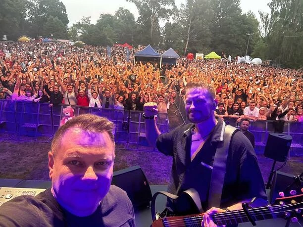 Tłumy na koncercie zespołu Classic w Bełchatowie! Czy to właśnie najlepszy zespół disco polo?