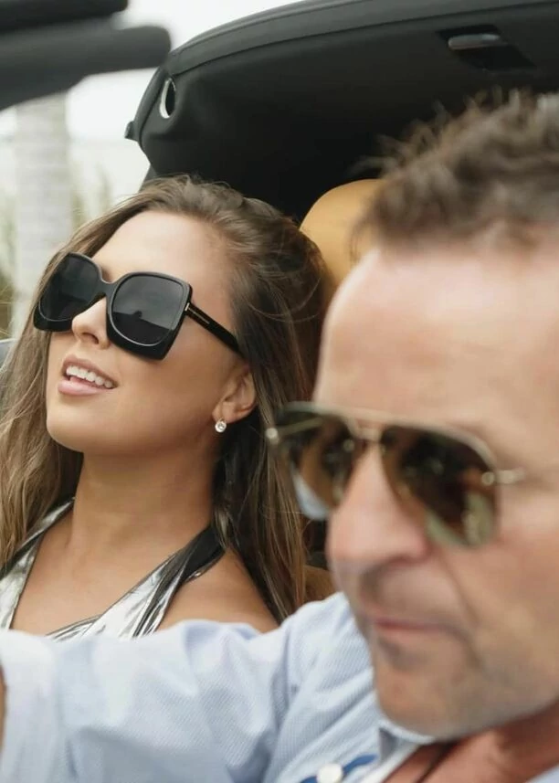 Niezwykła premiera duetu Vivat i Pamela Stone „Przepraszam za miłość„! Po raz pierwszy produkcja w dwóch językach!