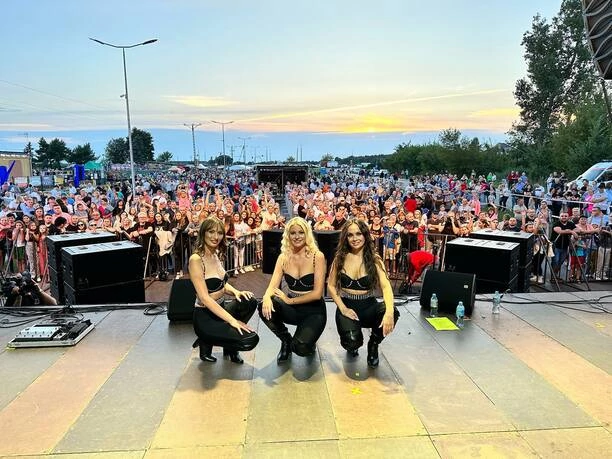 Tak ponętnie i seksownie wyglądają wokalistki disco polo! Zobaczcie te fotki!