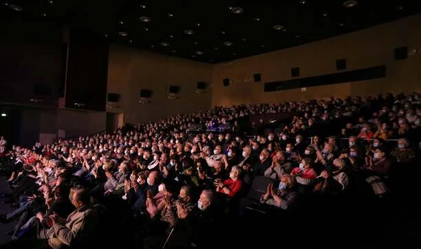Owacje na stojąco dla królowej Śląskich Szlagierów! Teresa Werner tym występem podbiła serca fanów! 