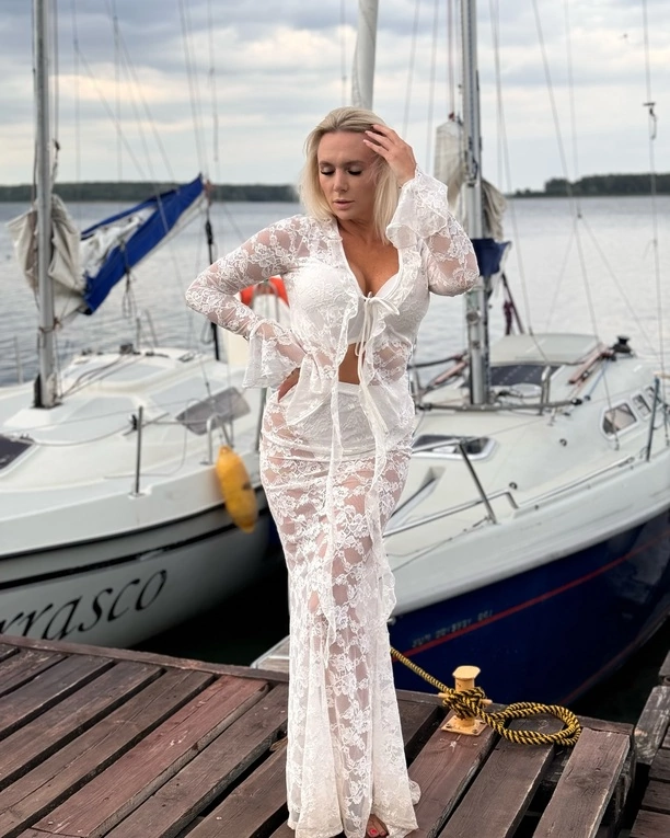 Najbardziej intymne zdjęcia roku? Szalona Blondi odsłania swoje odważne oblicze