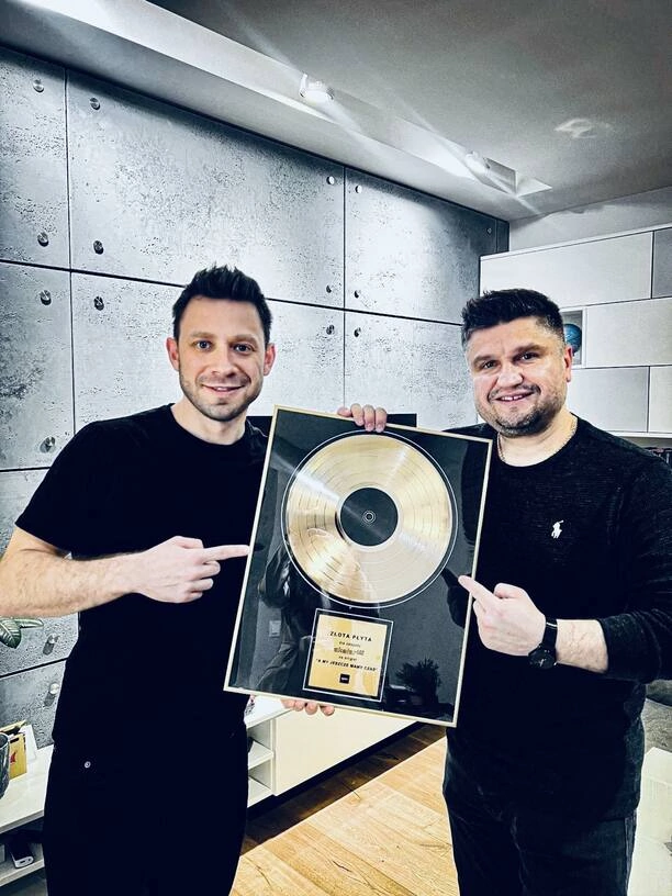 Masters i Skalar US wyróżnieni! Wielka nagrodę za singiel pt. ”A My Jeszcze Mamy Czas”