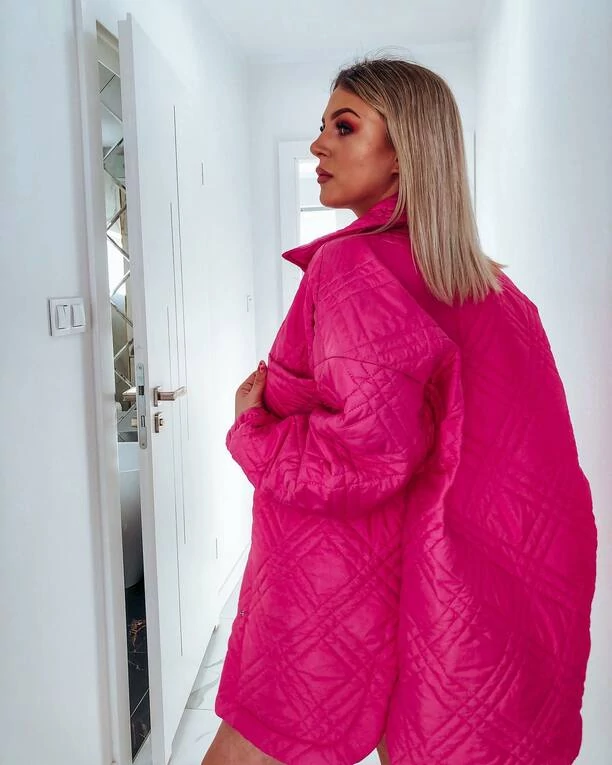 Wokalistka disco polo kusi urodą! Blanka poczuła wiosnę! Zachwyca w internecie swoich fanów! 