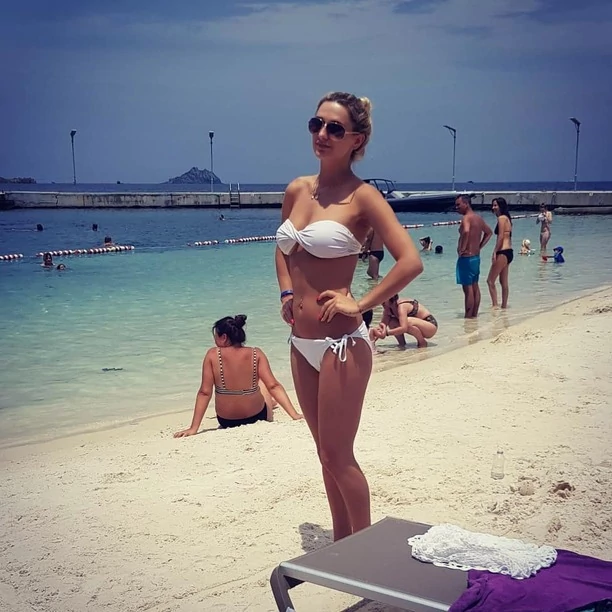 Zagraniczne wojaże uwielbianej wokalistki disco polo! Zobaczcie GORĄCE zdjęcia Justyny Lubas TOP GIRLS! 