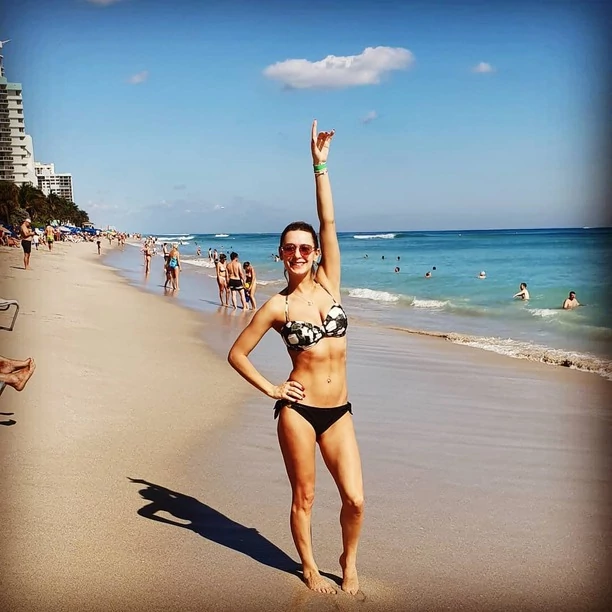 Zagraniczne wojaże uwielbianej wokalistki disco polo! Zobaczcie GORĄCE zdjęcia Justyny Lubas TOP GIRLS! 