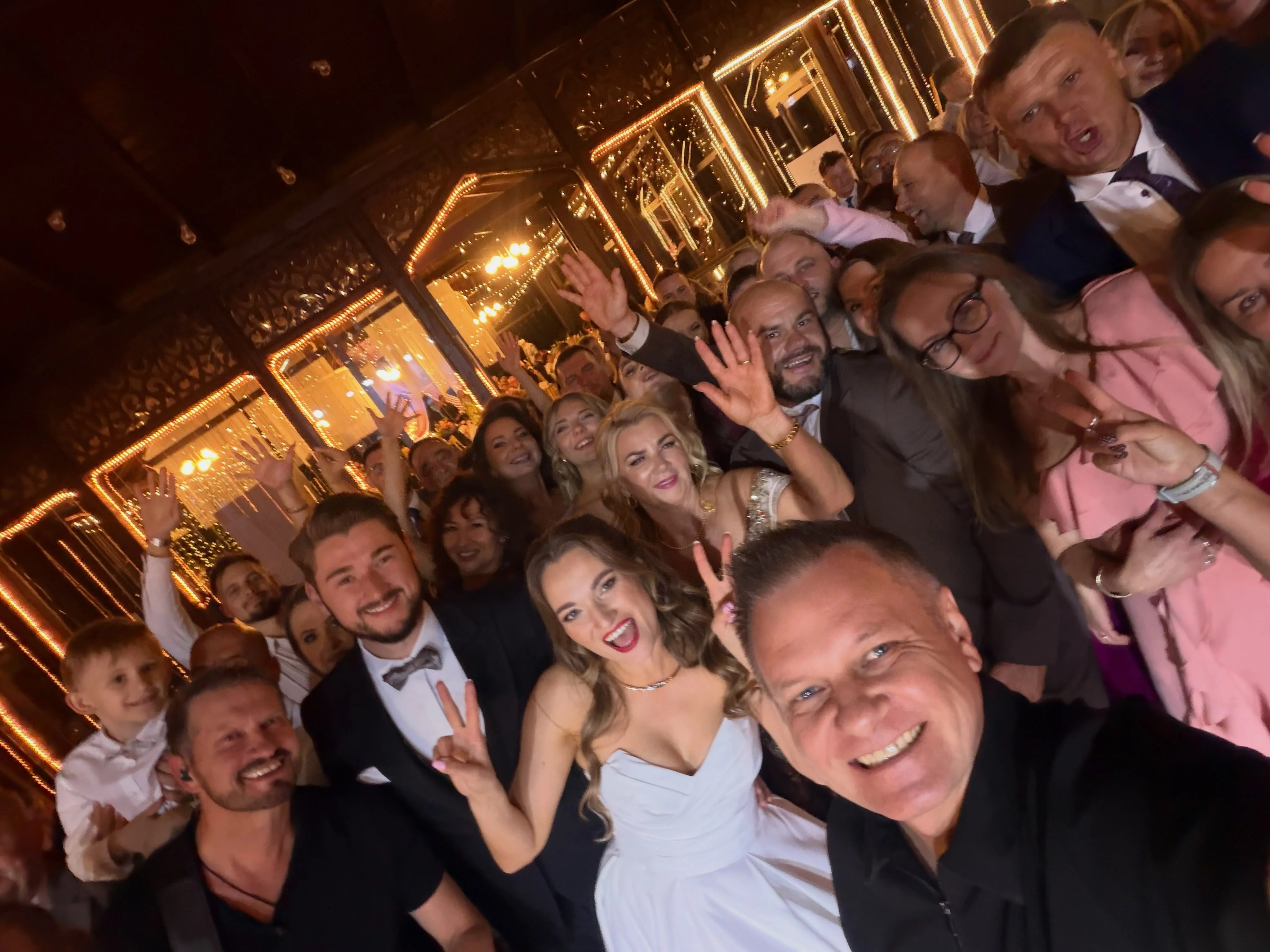 Paulina Banaszek z Energy Girls wzięła ślub! Na jej weselu zagrał zespół Classic!