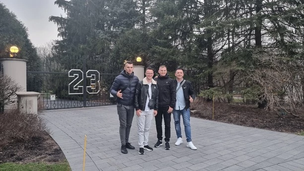 Grupa Playboys podbija USA! Nie uwierzycie kogo gwiazdy disco polo spotkały podczas podróży! [FOTO]