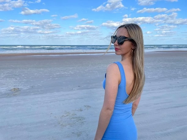 Co za figura! Natalia Siemieniecka Top Girls wygląda zjawiskowa! Gwiazda disco polo zachwyca na plaży w USA [FOTO]